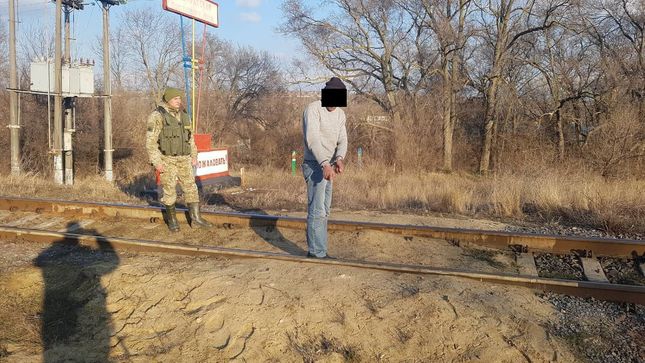 Пограничники Измаильского отряда задержали гражданина Республики Молдова за незаконное пересечение государственной границы
