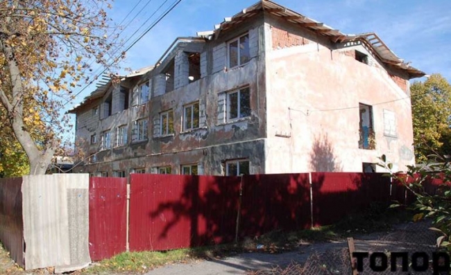 Подписан договор на замену кровли дома для медиков в Болграде