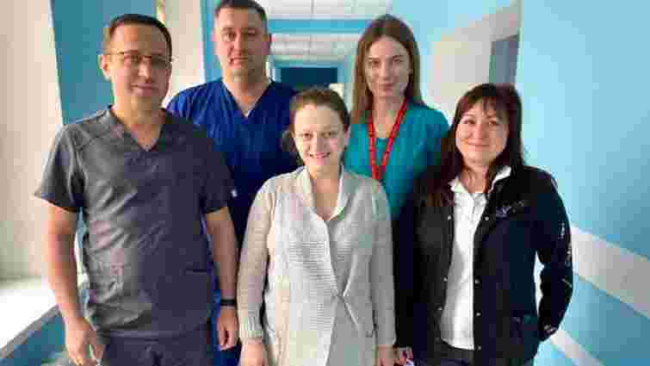 Хірурги і акушер-гінекологи Львова врятували вагітну львів’янку і немовля